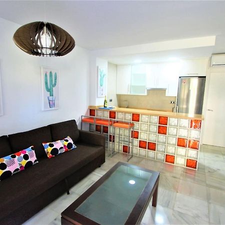 Apartamento Andalucia - A 100 Metros De La Playa, Camino Recto Sin Cuestas - Piscina Benalmádena Dış mekan fotoğraf